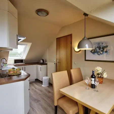 By The Swimming Pool F 996 Fehmarn